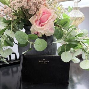 kate spade black zip wristlet card holder with gold logo